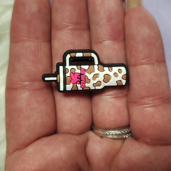 Shoe Charm For Crocs - set of 4 - Picture 2 of 3